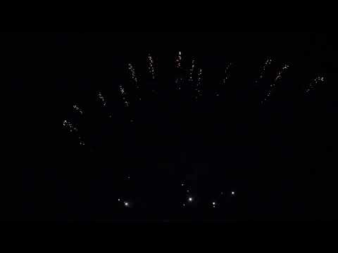 Slice Red Comets and White Sbruffo | JX-RB20006 | Double Row | 26 Shots